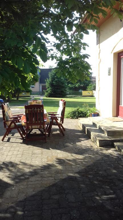 Burai Vendeghaz Hotel Villany Exterior photo